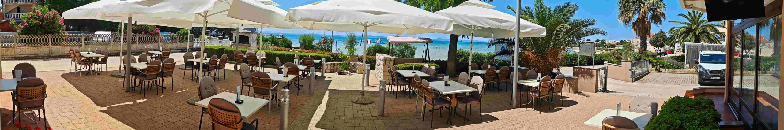 Hotel Laguna – terasa panorama